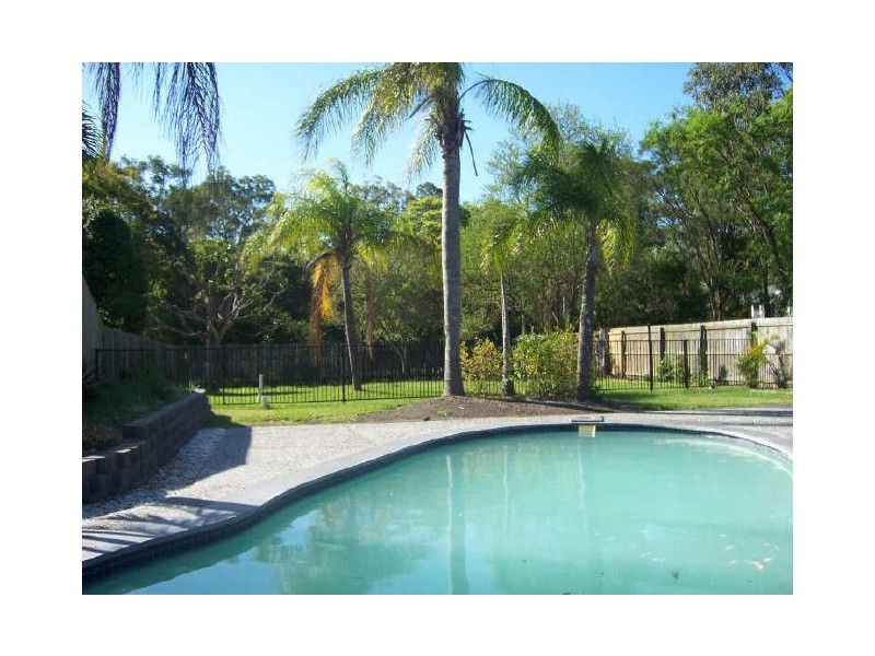 5 Coolabah Crescent, Bridgeman Downs QLD 4035