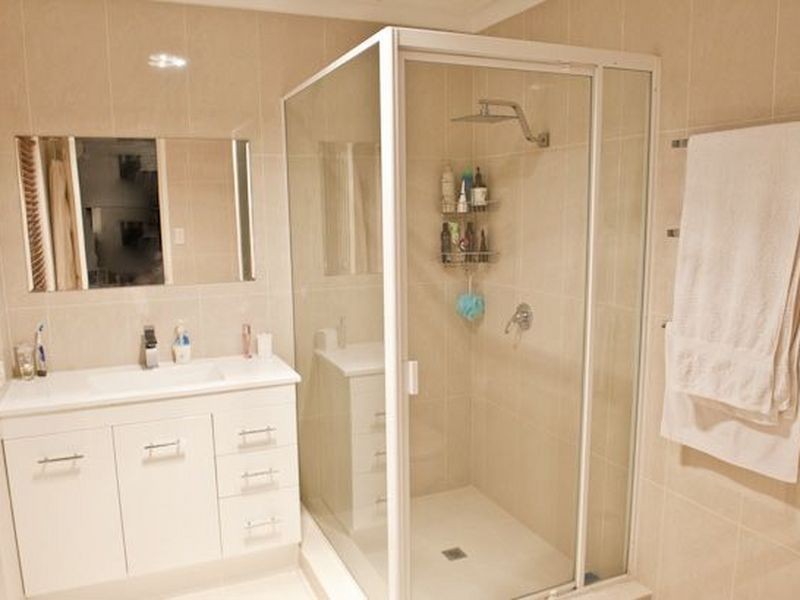 27 Hayward Avenue, Cashmere QLD 4500