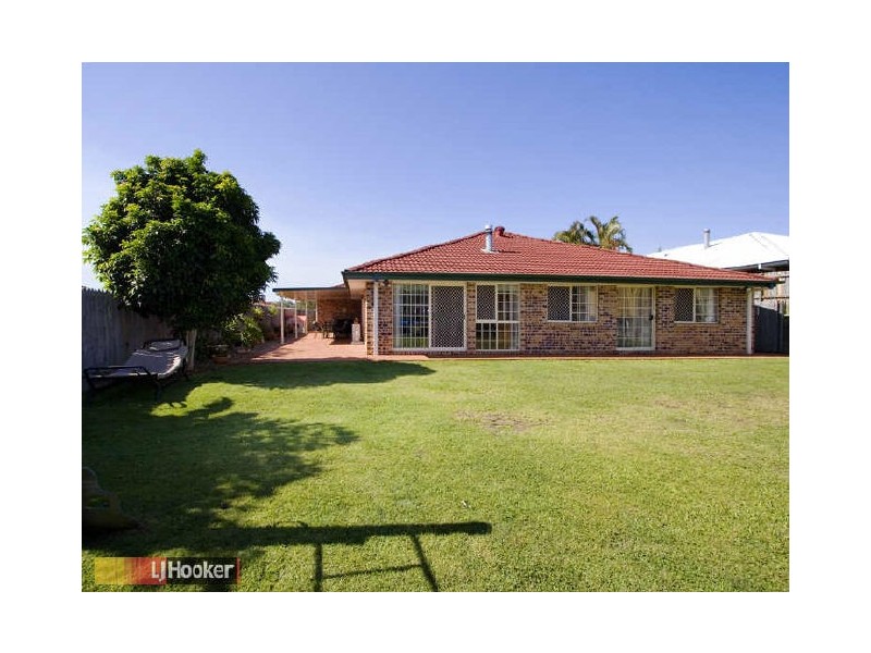 19 Silvereye Crescent, Albany Creek QLD 4035