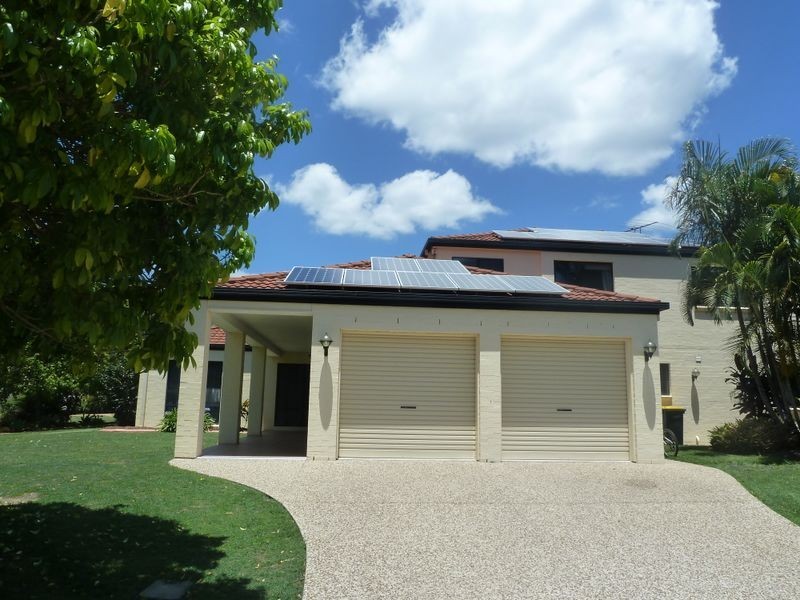 1 Holly Court, Albany Creek QLD 4035