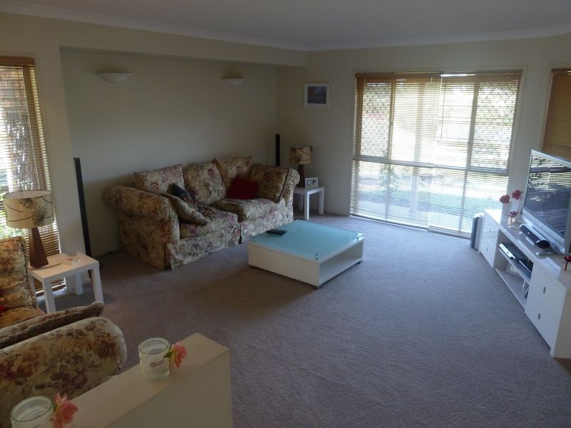 46 Marina Court, Eatons Hill QLD 4037