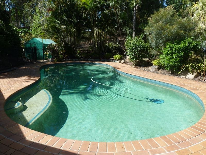 62 Eatons Crossing Road, Eatons Hill QLD 4037