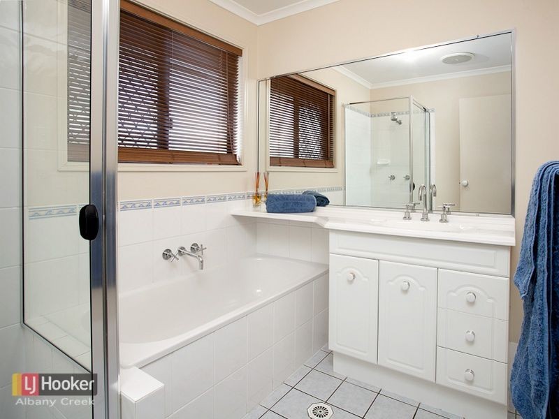 Eatons Hill QLD 4037