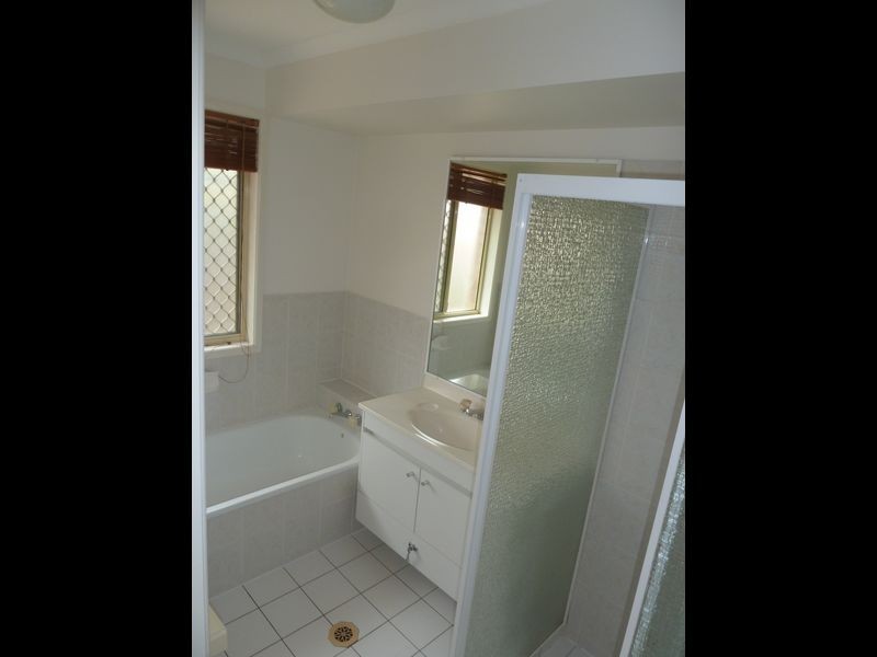 10 Cedar Close, Albany Creek QLD 4035