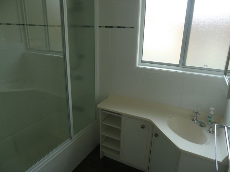 34 Kurwongbah Drive, Petrie QLD 4502