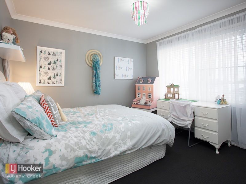 102 Corvus Drive, Cashmere QLD 4500