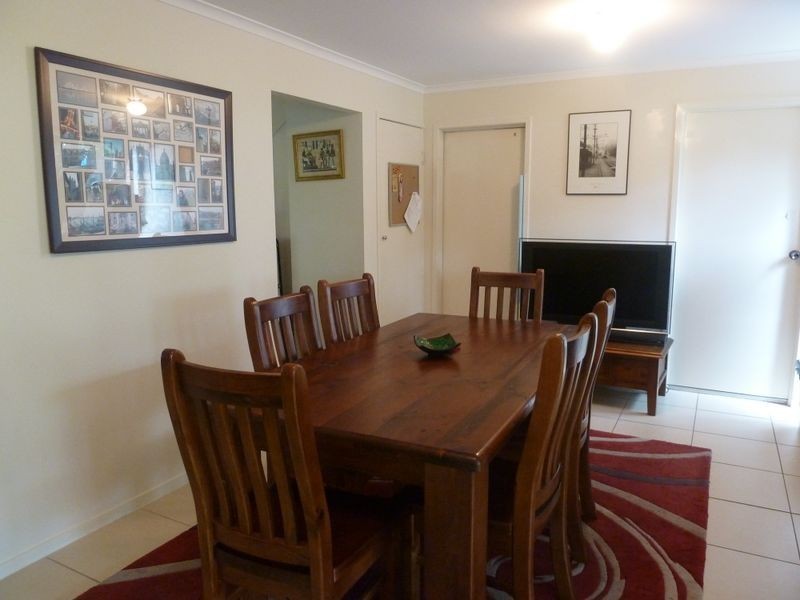 6 Crofty Street, Albany Creek QLD 4035