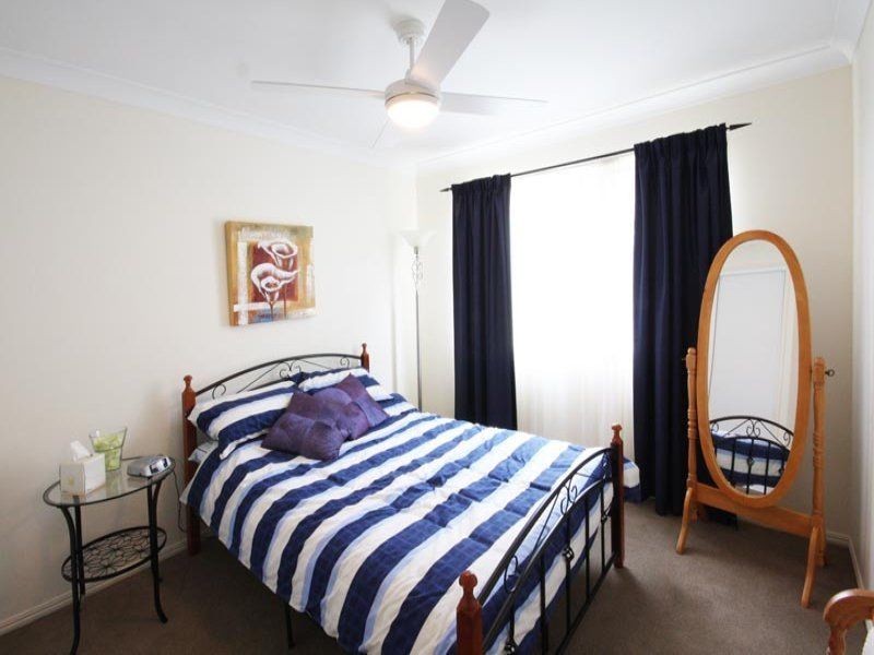 5 Fee Place, Eatons Hill QLD 4037