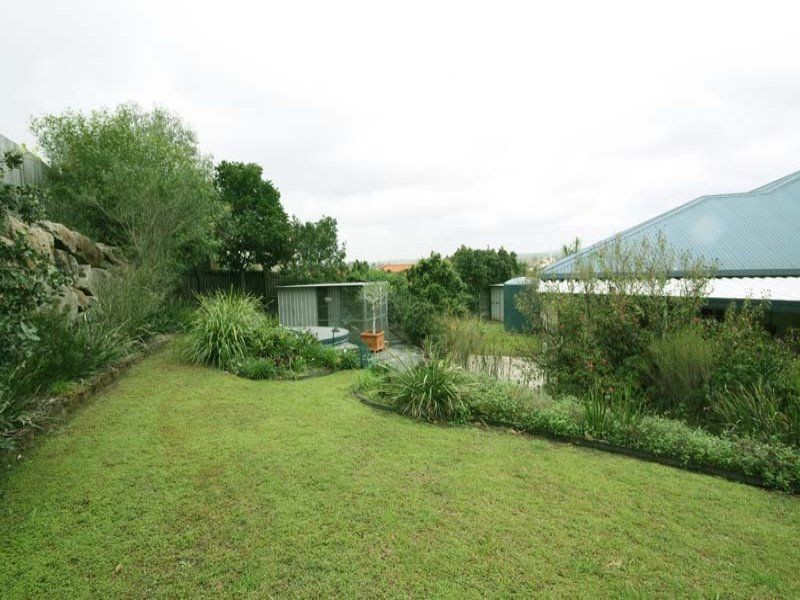 5 Fee Place, Eatons Hill QLD 4037