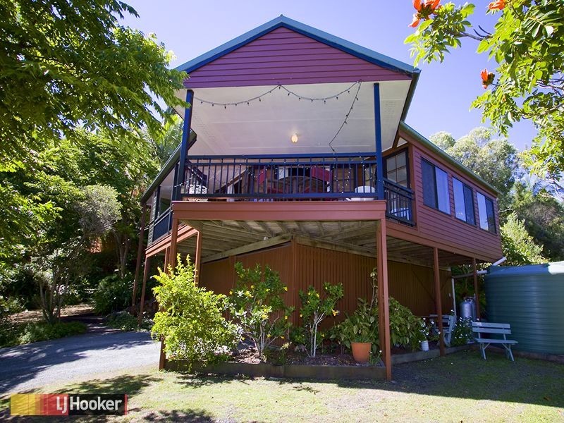 9 Romulus Court, Eatons Hill QLD 4037