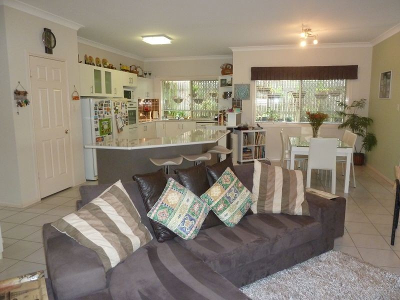 36 Daniel Drive, Albany Creek QLD 4035