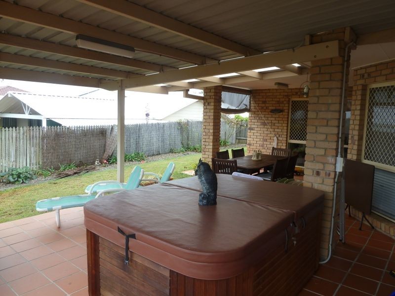 36 Daniel Drive, Albany Creek QLD 4035