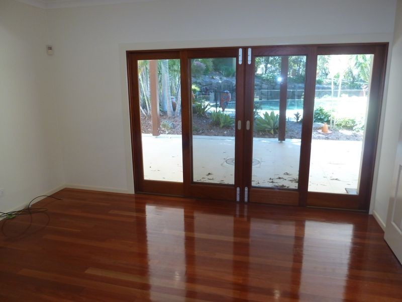 60 Eatons Crosing Road, Eatons Hill QLD 4037