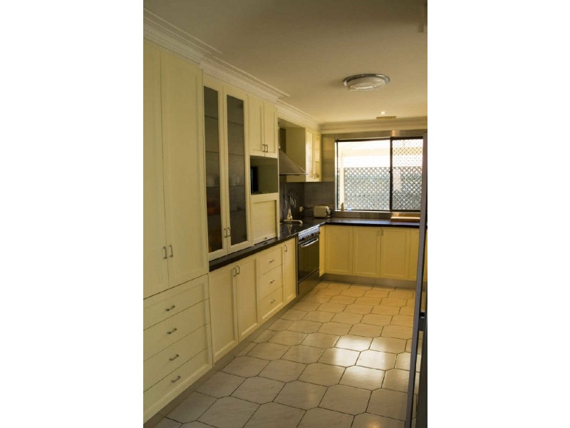 39 Tanager Street, Albany Creek QLD 4035