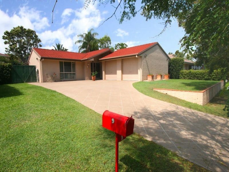 9 Dove Court, Albany Creek QLD 4035