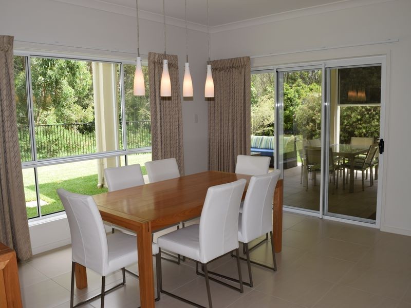 16 Confluence Court, Eatons Hill QLD 4037