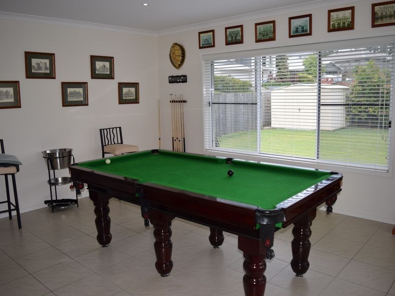 7 Confluence Court, Eatons Hill QLD 4037