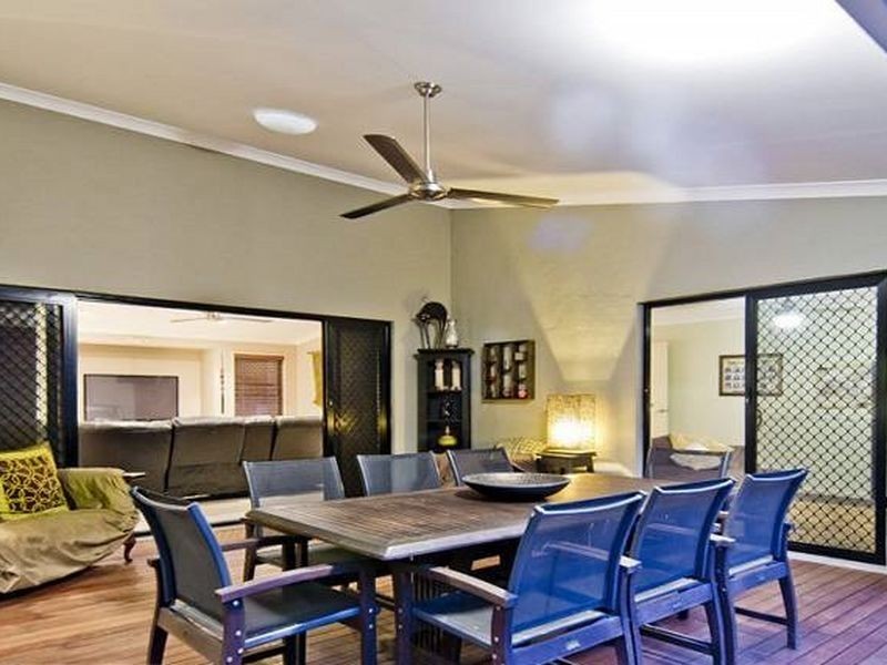 12 Bella Street, Cashmere QLD 4500