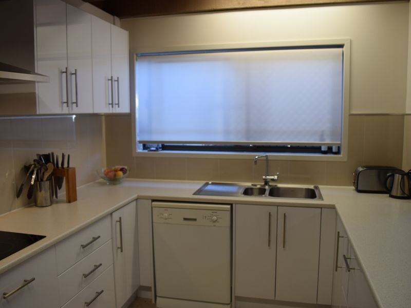 2/11 Balcara Avenue, Carseldine QLD 4034