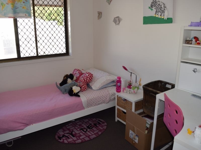 2/11 Balcara Avenue, Carseldine QLD 4034