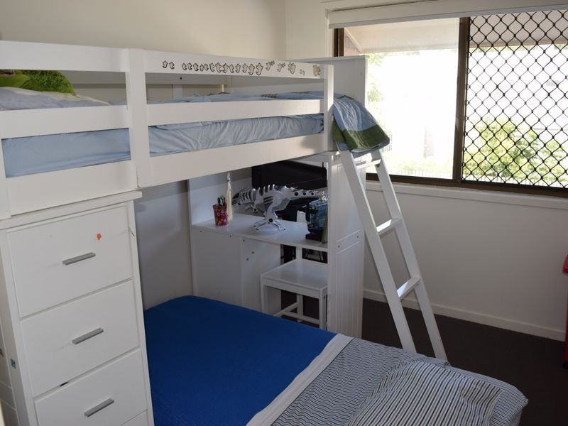 2/11 Balcara Avenue, Carseldine QLD 4034