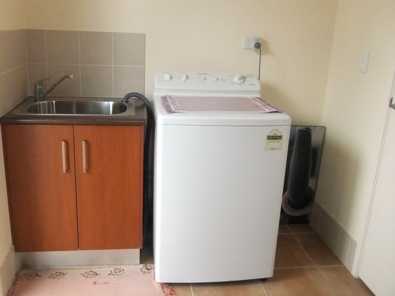 5 Confluence Court, Eatons Hill QLD 4037