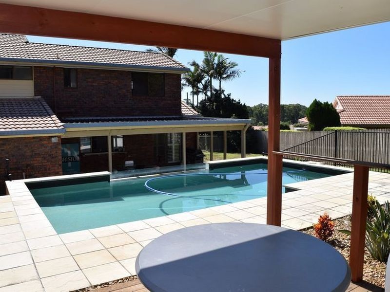 26 Gleneagles Crescent, Albany Creek QLD 4035