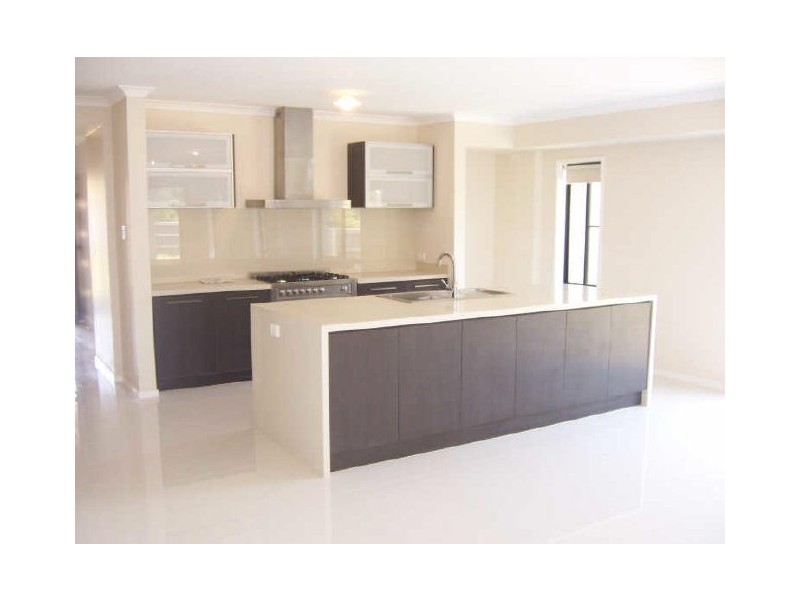 23 Canopus Street, Bridgeman Downs QLD 4035