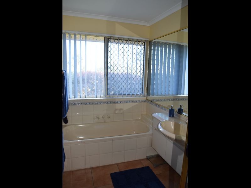 3 Bourke Court, Albany Creek QLD 4035