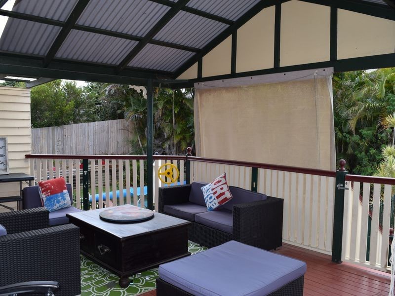 12 Daniel Drive, Albany Creek QLD 4035