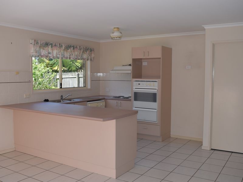 17 Coolabah Crescent, Bridgeman Downs QLD 4035