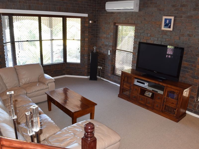 39 Tanager Street, Albany Creek QLD 4035