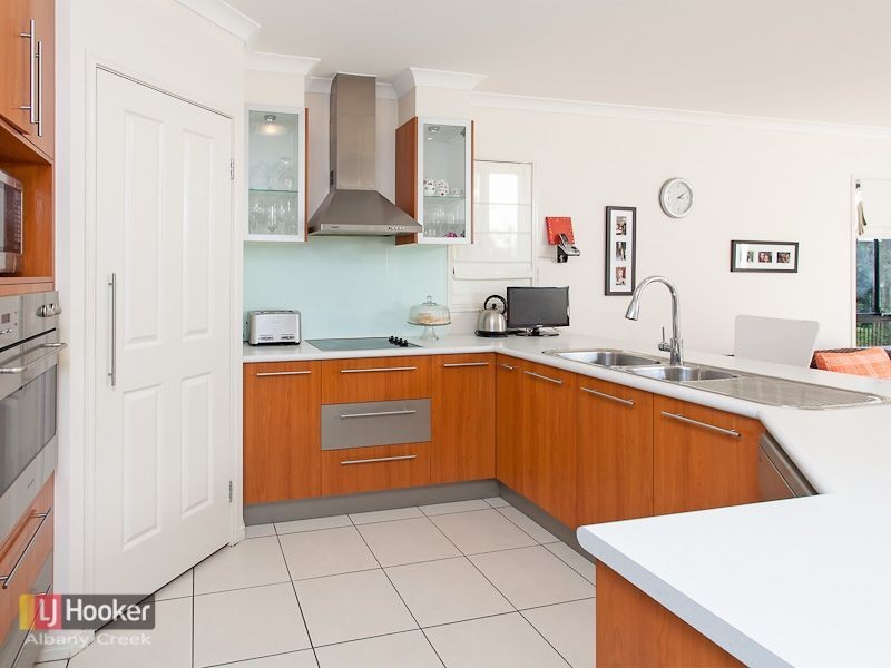 18 Cabarita Crescent, Eatons Hill QLD 4037