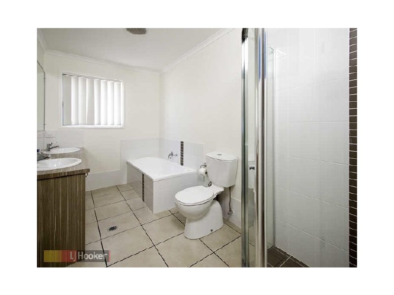 68 Winlock Circuit, Warner QLD 4500