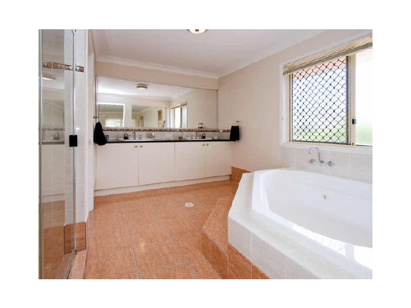 Albany Creek QLD 4035