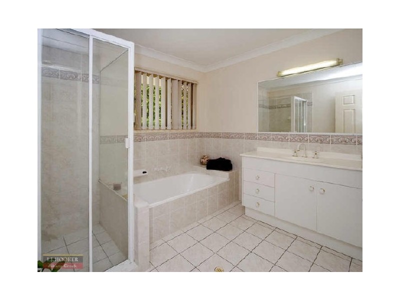 26 Fairhaven Place, Albany Creek QLD 4035