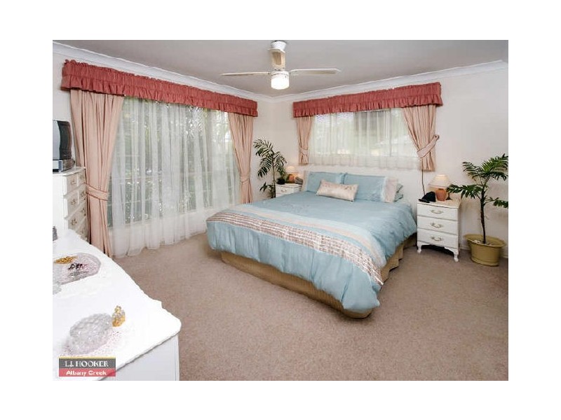 26 Fairhaven Place, Albany Creek QLD 4035