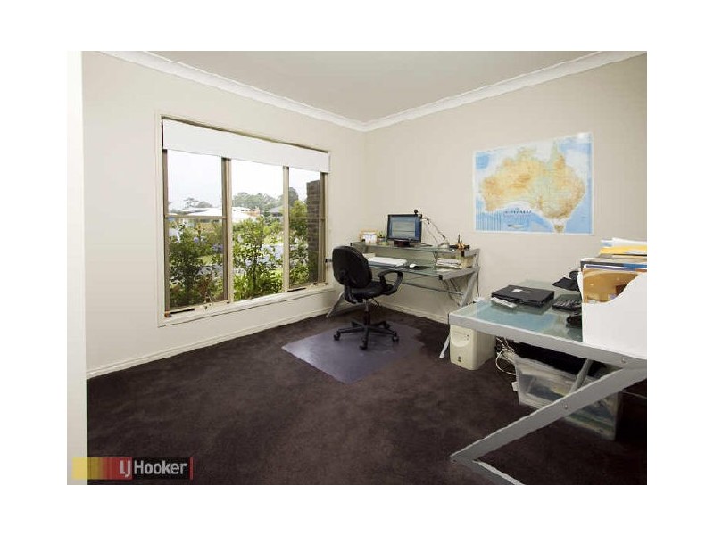 Eatons Hill QLD 4037