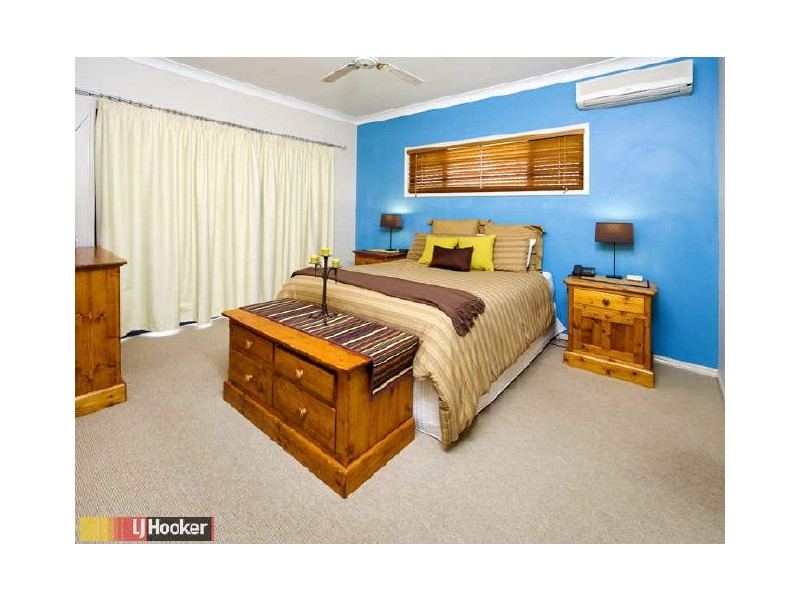 Eatons Hill QLD 4037