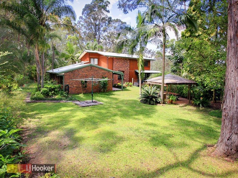 14 Buranda Road, Clear Mountain QLD 4500
