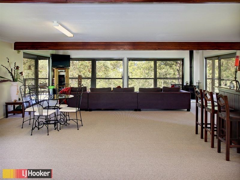 14 Buranda Road, Clear Mountain QLD 4500