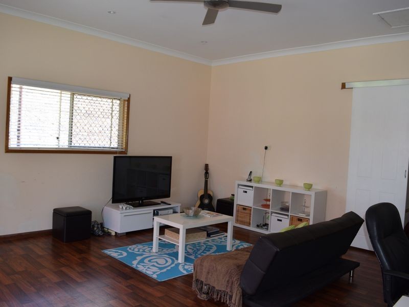 8 Silvereye Crescent, Albany Creek QLD 4035