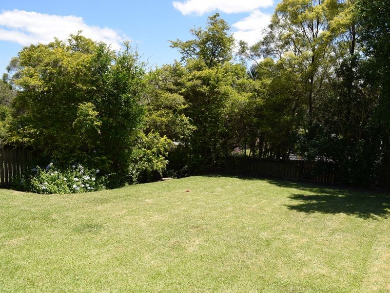 8 Silvereye Crescent, Albany Creek QLD 4035