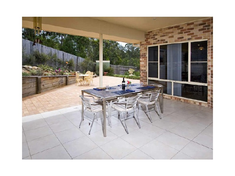 Eatons Hill QLD 4037