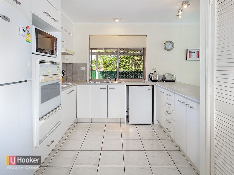 7 Daniel Drive, Albany Creek QLD 4035