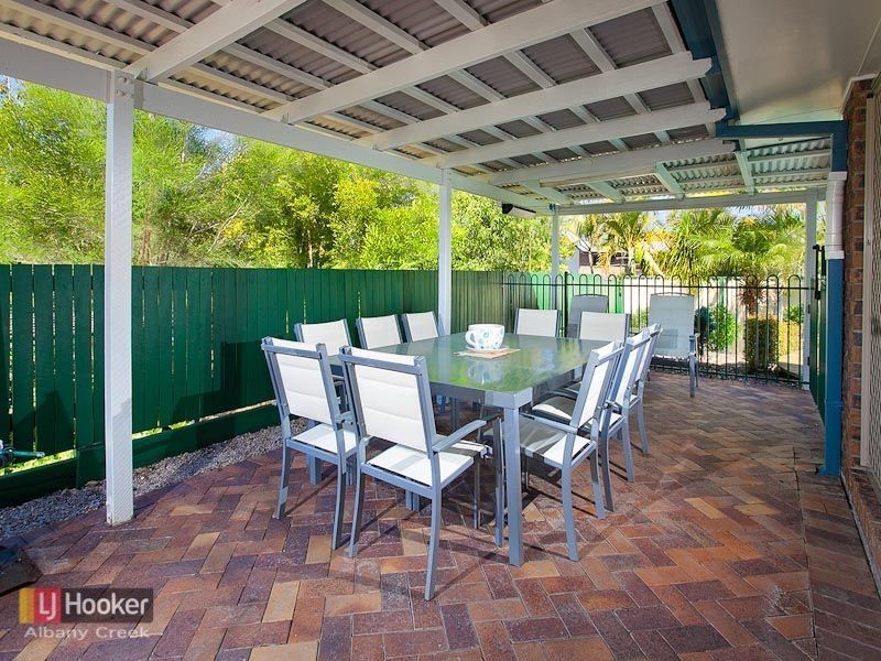 7 Daniel Drive, Albany Creek QLD 4035