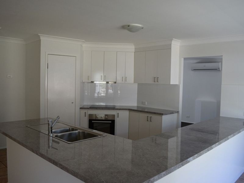 9 Tallebudgera Crescent, Albany Creek QLD 4035