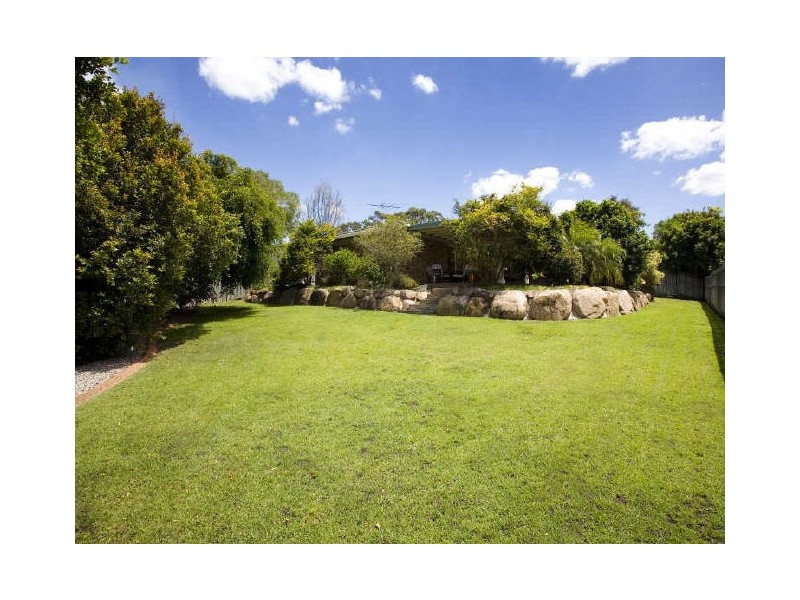 Eatons Hill QLD 4037