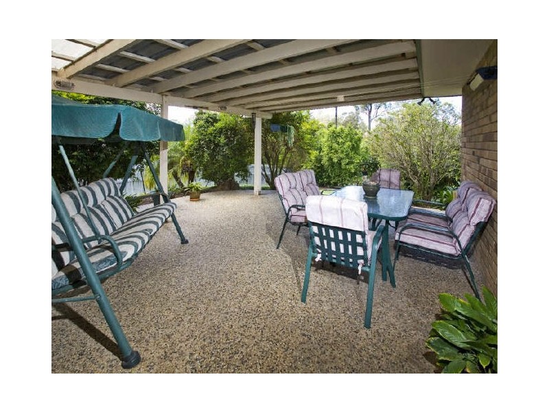 Eatons Hill QLD 4037