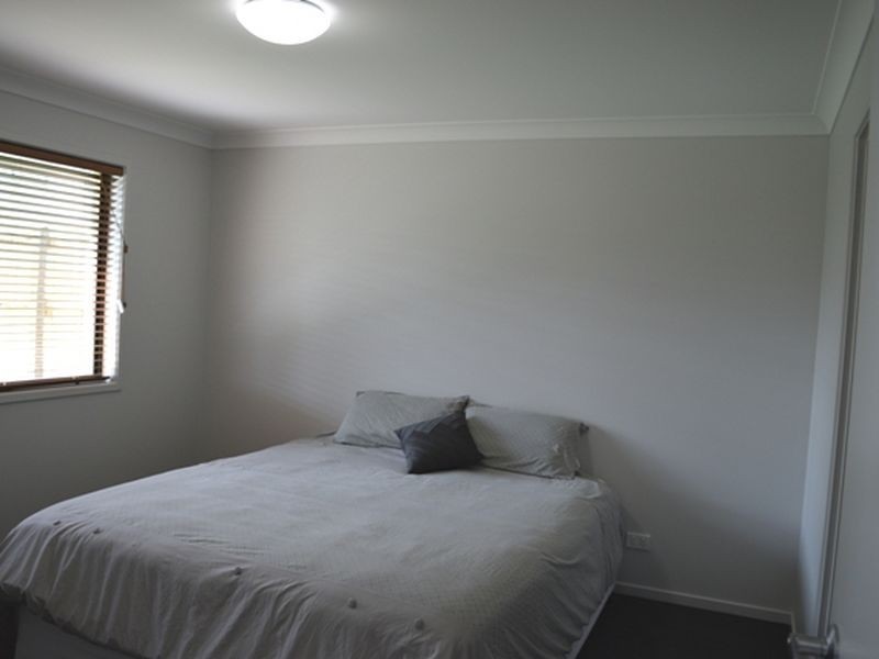 6 Hinton Crescent, Mango Hill QLD 4509